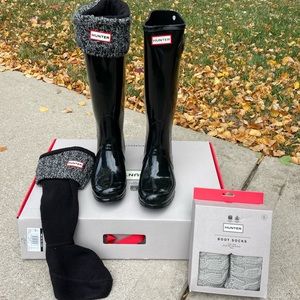 HUNTER BOOTS (worn 1 time!!)